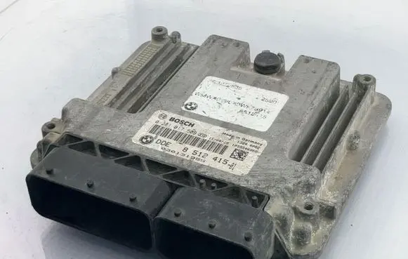 Mini One - Cooper Coupe R56 Engine control unit/module 0281017509 030131955 8512415