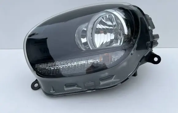 Mini Cooper Countryman F60 Headlight/headlamp 7390147 LE14A6353