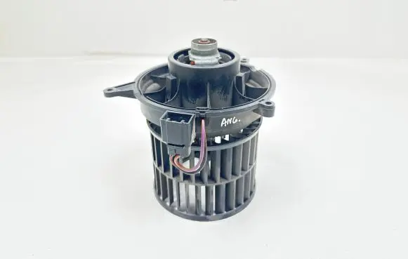 Ford Fusion Heater fan/blower 1736005402