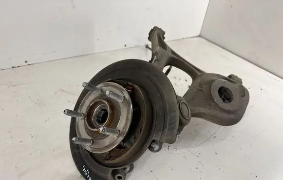 Jeep Grand Cherokee Rear wheel hub 68253397AB 04877113AC 52124815AD