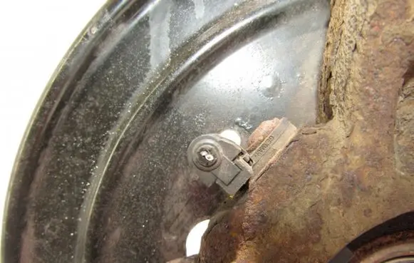 Dacia Duster Front wheel hub 