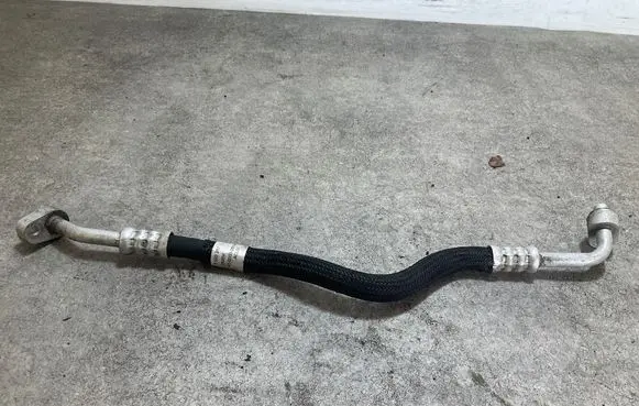 Air conditioning (A/C) pipe/hose