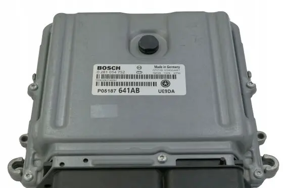 Jeep Wrangler Engine control unit/module P05187641ABUE9DA