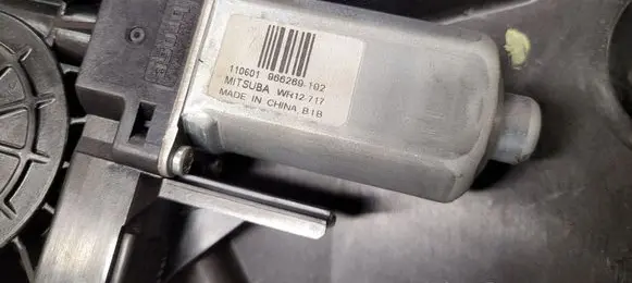 Volvo V60 Front door window regulator with motor 30784311 921170103