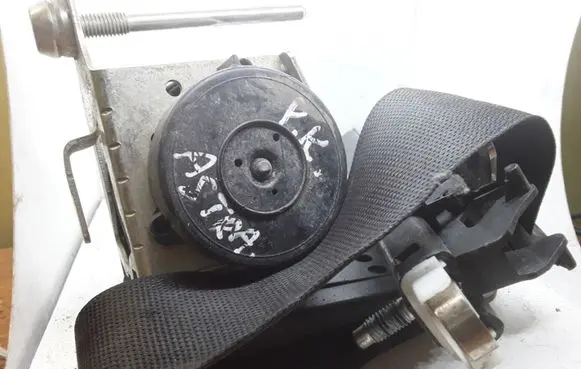 Opel Astra H Front seatbelt 604512200 330803304