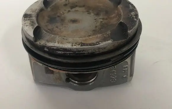 BMW 3 E92 E93 Piston 751126201 7511262 83967511262
