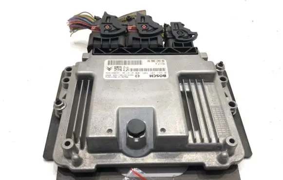 Peugeot 308 Engine control unit/module ECU 