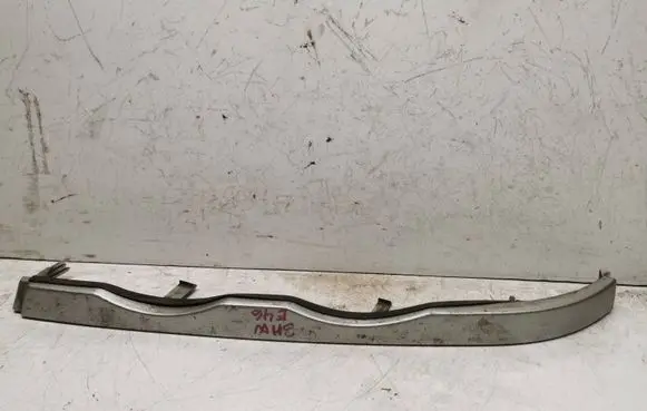 BMW 3 E46 Under headlight/headlamp trim 51138208481