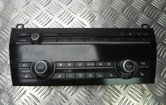 BMW 7 F01 F02 F03 F04 Climate control unit 9224751 Y649