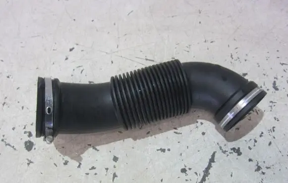 BMW X1 F48 F49 Air intake duct part 1105885