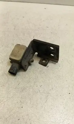 Mercedes-Benz S W221 Airbag deployment crash/impact sensor A0038202926 0038202926 A2215458040