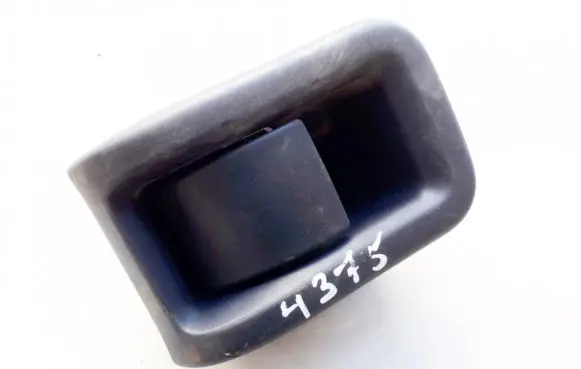 Volvo V70 Engine bonnet (hood) release handle 30779851