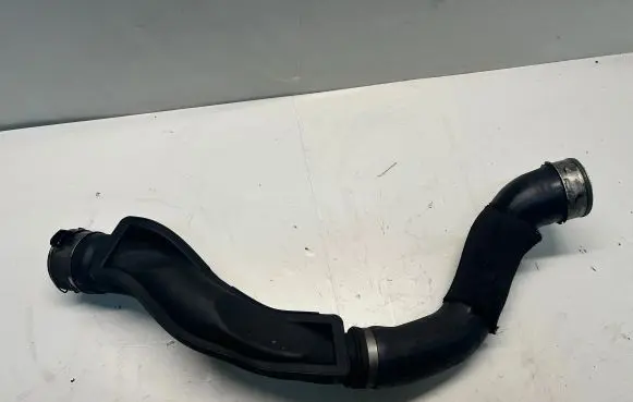 BMW X6 E71 Air intake hose/pipe 7809834