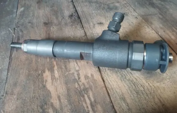 Citroen Jumpy Fuel injector 0445110566