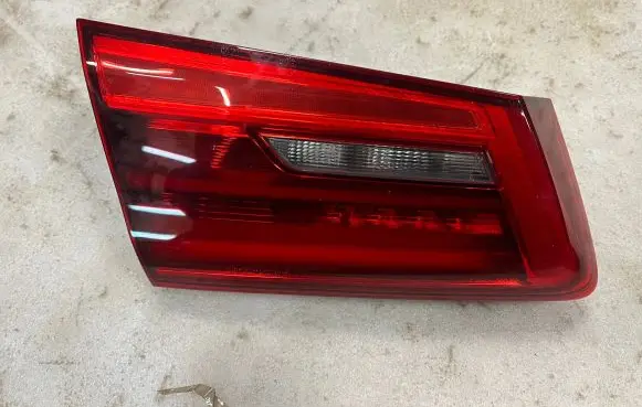 BMW 5 G30 G31 Tailgate rear/tail lights 8493049