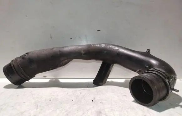 Skoda Fabia Mk2 (5J) Air intake hose/pipe 6Q0129654BD