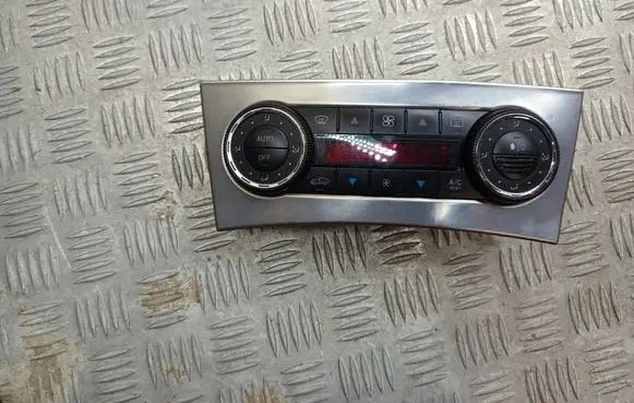 Mercedes-Benz C W203 Climate control unit A2038303685 F011500042