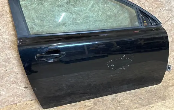 Volvo C30 Front door