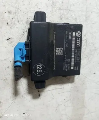 Volkswagen PASSAT B6 Gateway control module 3C0907530E