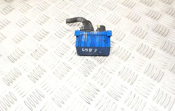 Opel Corsa D Glow plug pre-heat relay 55557760 51299044