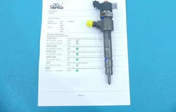 Fuel injector
