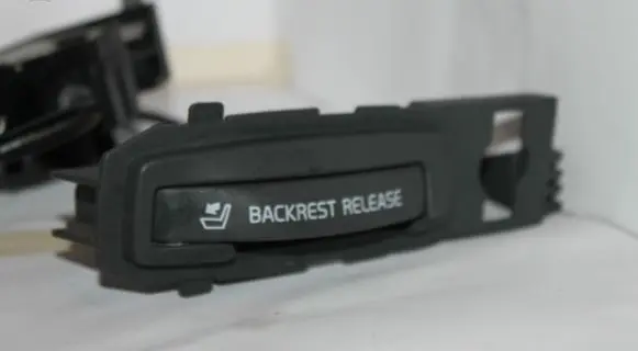 Volvo S60 Seat back rest lock catch 9188720