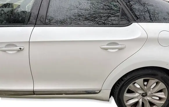 Citroen DS5 Rear door 