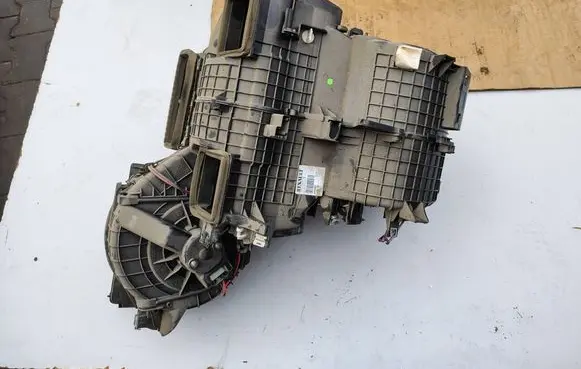 Renault Kangoo II Interior heater climate box assembly 271000017R
