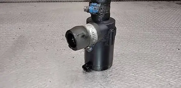 Nissan Primastar Webasto circulation pump for autonomous heater 9017982A