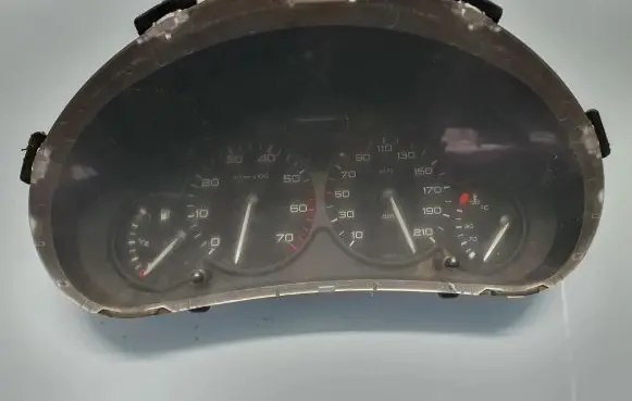 Peugeot Partner Speedometer (instrument cluster) 9652247180 555000301203