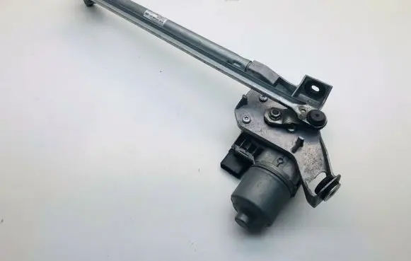 Audi R8 42 Front wiper linkage and motor 427955024