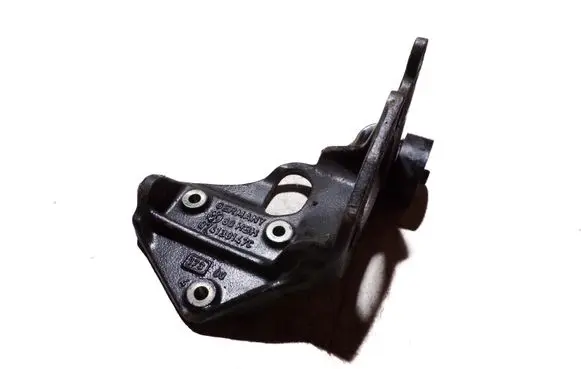 Volkswagen Transporter - Caravelle T4 Fuel pump bracket 074130147C