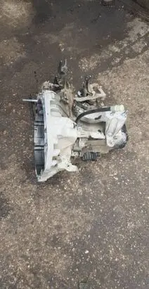 Dacia Sandero II Manual 5 speed gearbox 320109359R S275360 JH3399