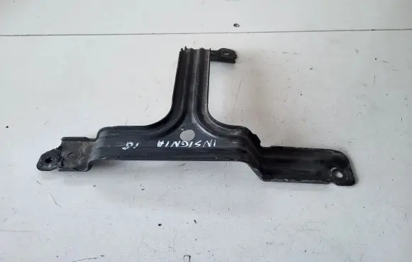 Opel Insignia B Other engine bay part 84213684