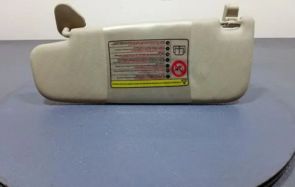 Alfa Romeo 159 Sun visor