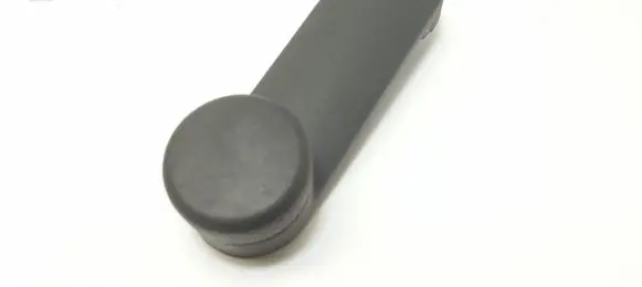 Opel Corsa B Front door window winding handle 90247150