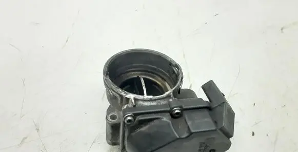 Skoda Octavia Mk2 (1Z) Throttle valve 03G128063A