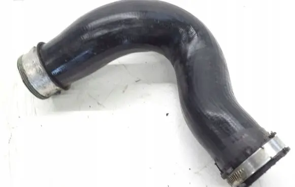 Audi Q7 4L Intercooler hose/pipe 7L6145738A