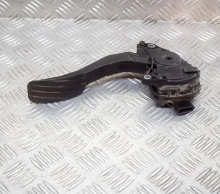 Renault Master II Accelerator throttle pedal 6PV00997800 8200672367