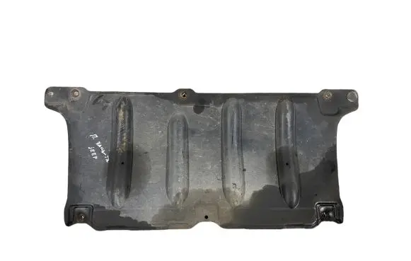 Jeep Grand Cherokee (WK) Engine splash shield/under tray
