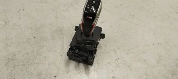 BMW X3M F97 Gear shifter/selector 9882346