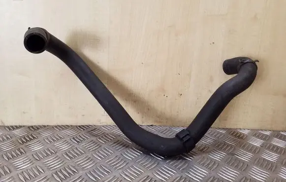 Audi A3 S3 8P Engine coolant pipe/hose 3C0122051AT