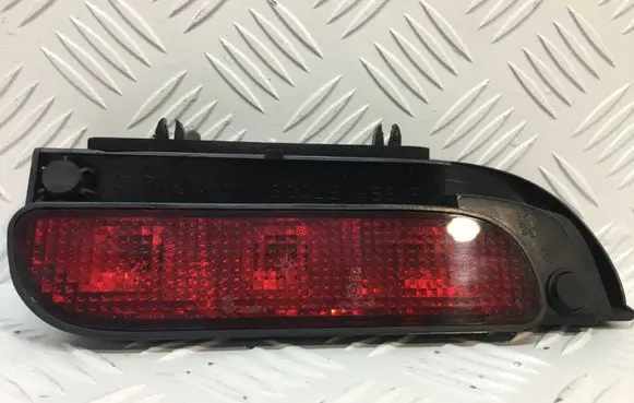 Citroen Berlingo Third/center stoplight
