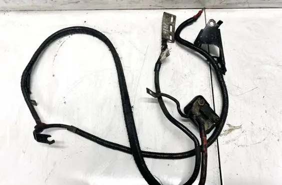 Renault Laguna II Positive cable (battery)