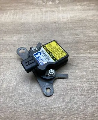 Toyota RAV 4 (XA30) Yaw turn rate sensor 8918312050 1745005551