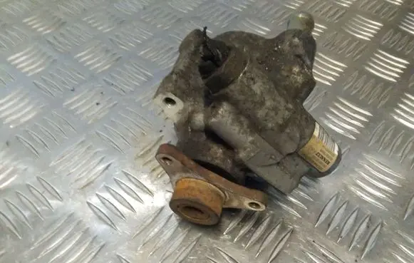 Renault Laguna II Power steering pump 26106122EC 8200319066 8200367114