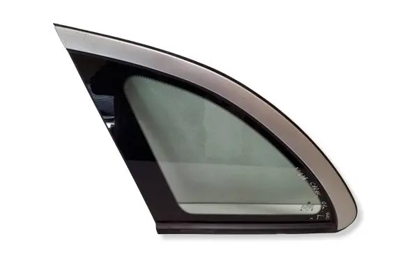 Skoda Fabia Mk1 (6Y) Rear side window 