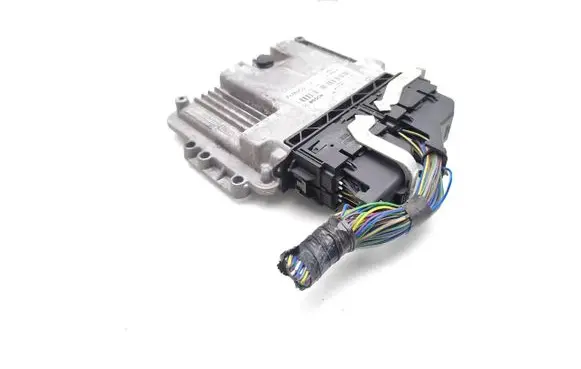 Ford Focus Engine control unit/module F1FA-12A650-ATF 0261S12867 1039S82961