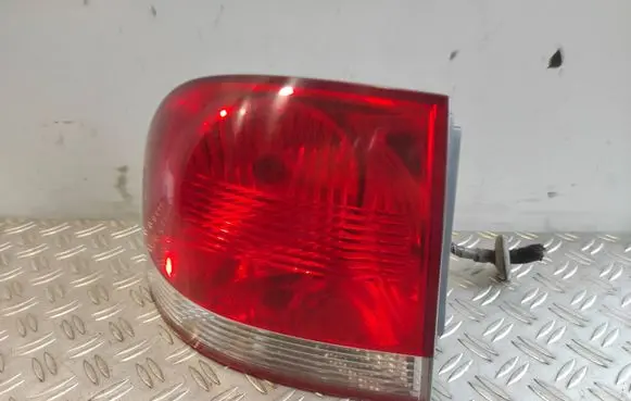 Volkswagen Touareg I Rear/tail lights 7L6945095K