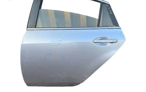 Mazda 6 Rear door